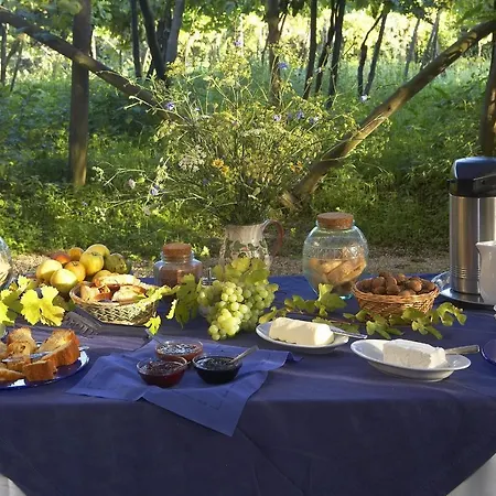 Agriturismo Le Tore Farm stay