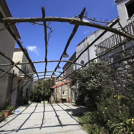 Agriturismo Le Tore Farm stay